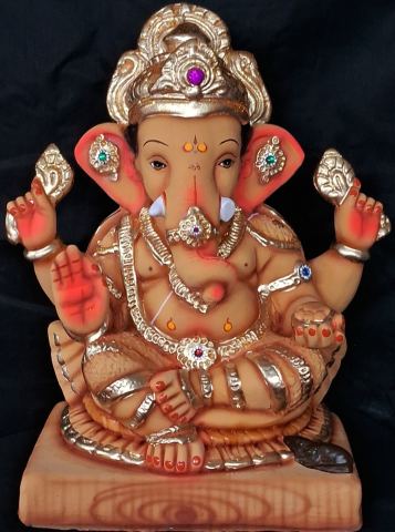 C- काष्ठ गणेश