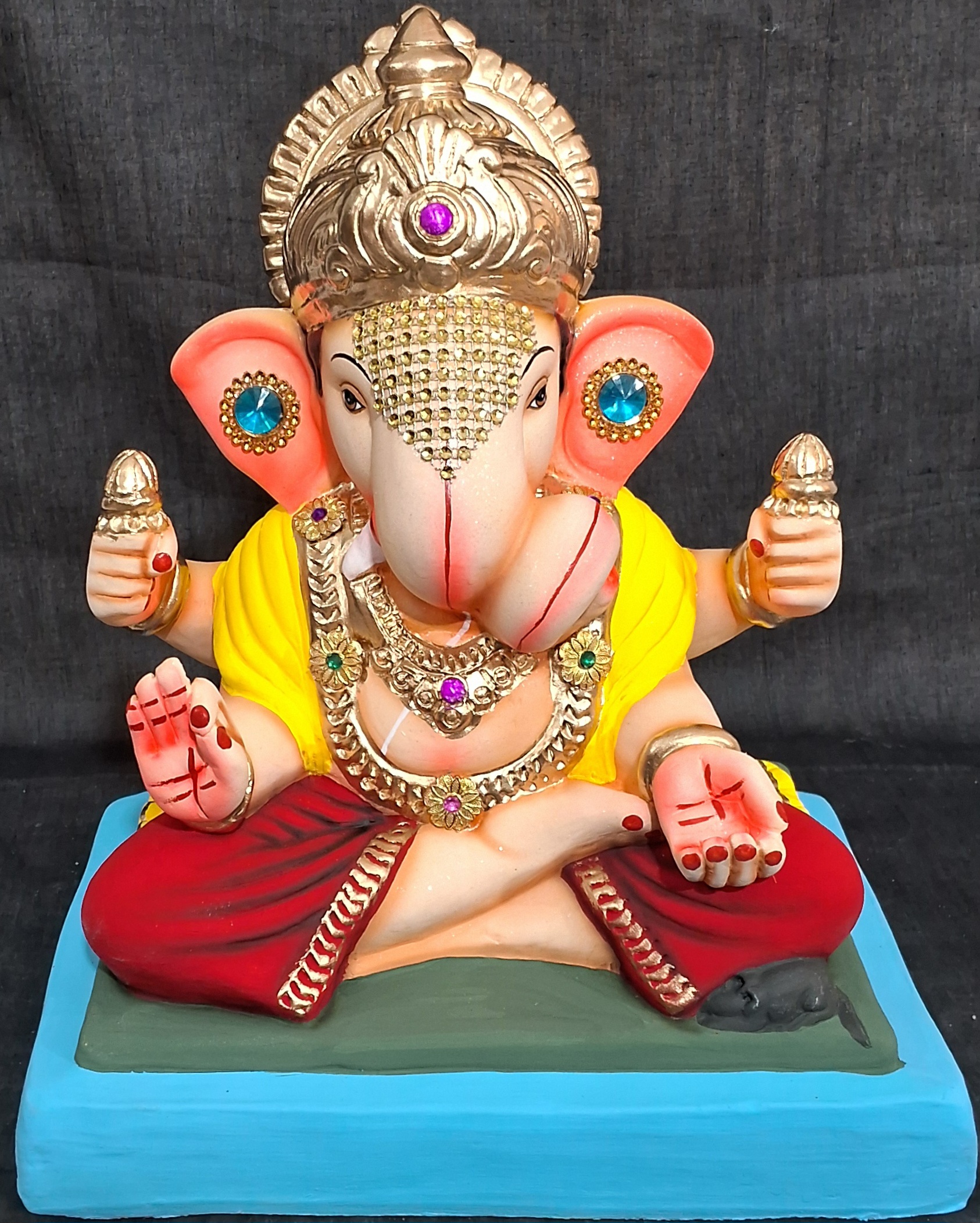 C-दगडूशेट-लाल