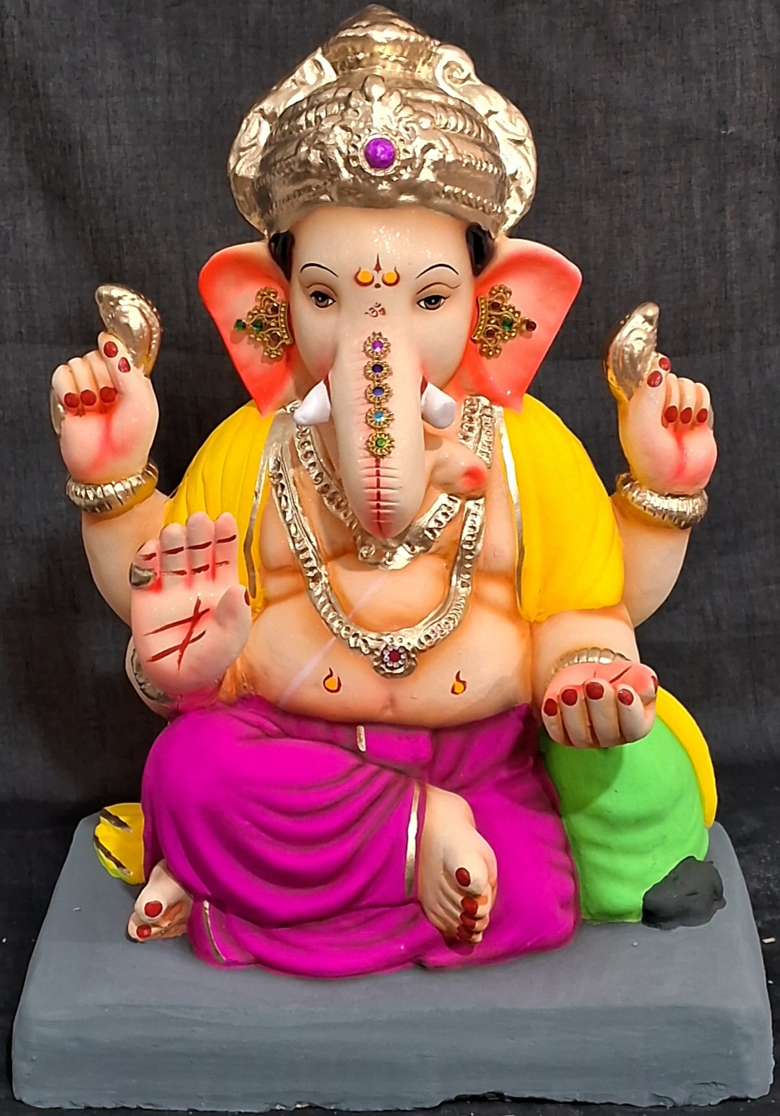 C-सुखनिधी M-राणी