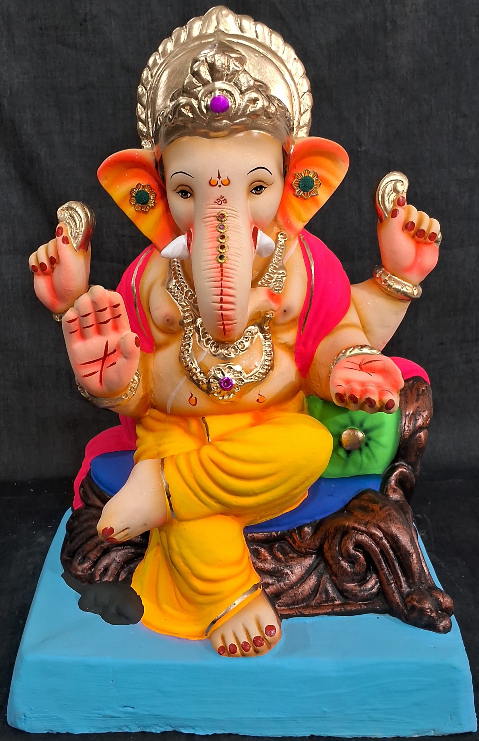 D-स्वरूप-पिवळा